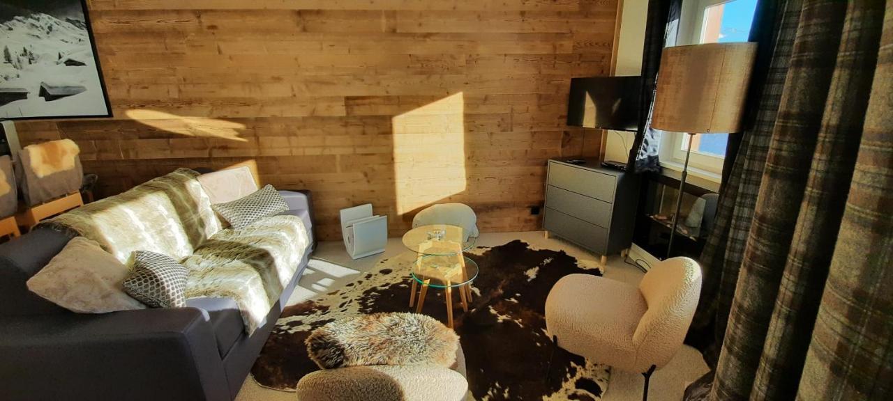 40M2 - Ski Aux Pieds - La Tania - Parking Couvert Екстериор снимка