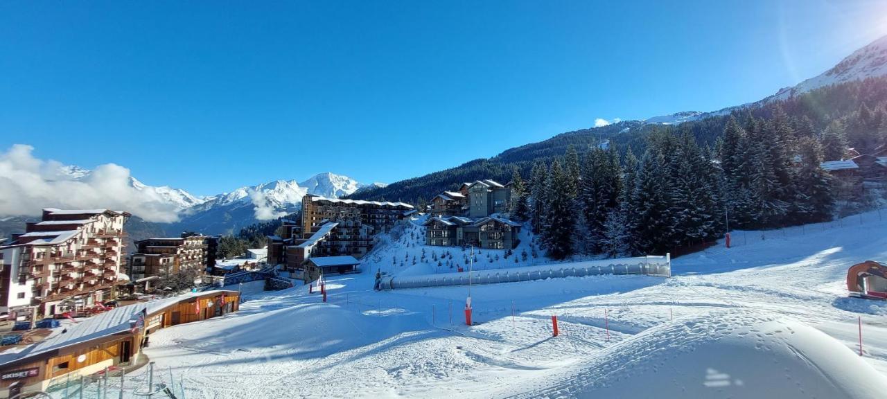 40M2 - Ski Aux Pieds - La Tania - Parking Couvert Екстериор снимка